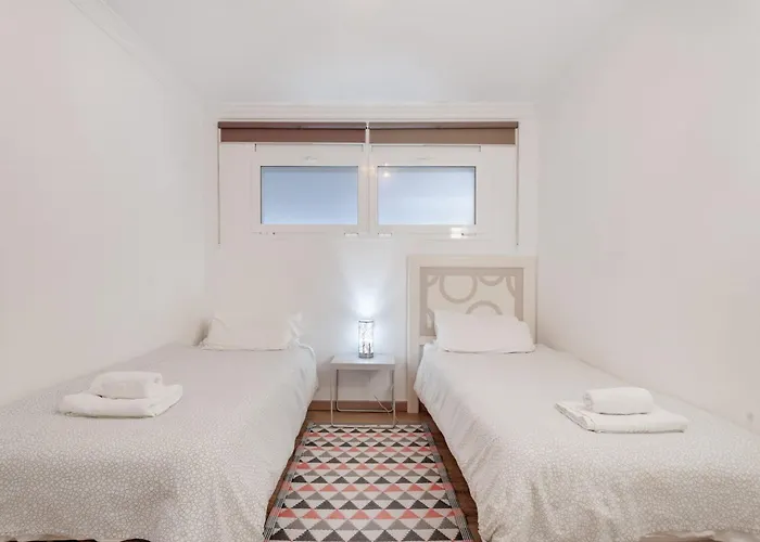 3 Bedrooms Heated Pool * Адехе