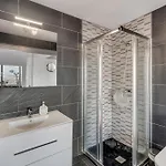 3 Bedrooms Heated Pool *