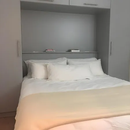 3 Bedrooms Heated Pool Διαμέρισμα