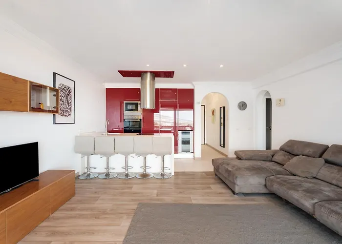 Appartamento 3 Bedrooms Heated Pool