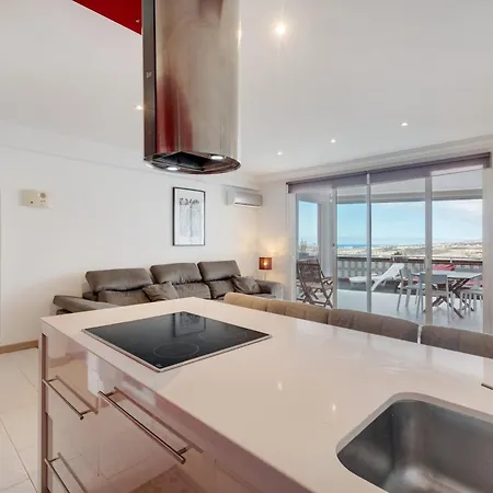 3 Bedrooms Heated Pool Apartment Costa Adeje (Tenerife)